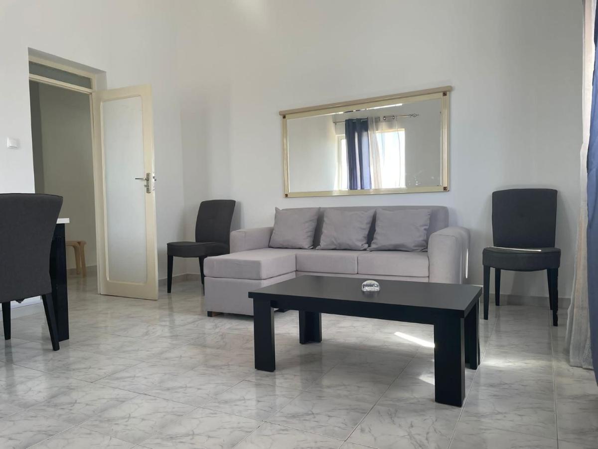 Apartamento T2-Dunas Centro Tarrafal  Buitenkant foto